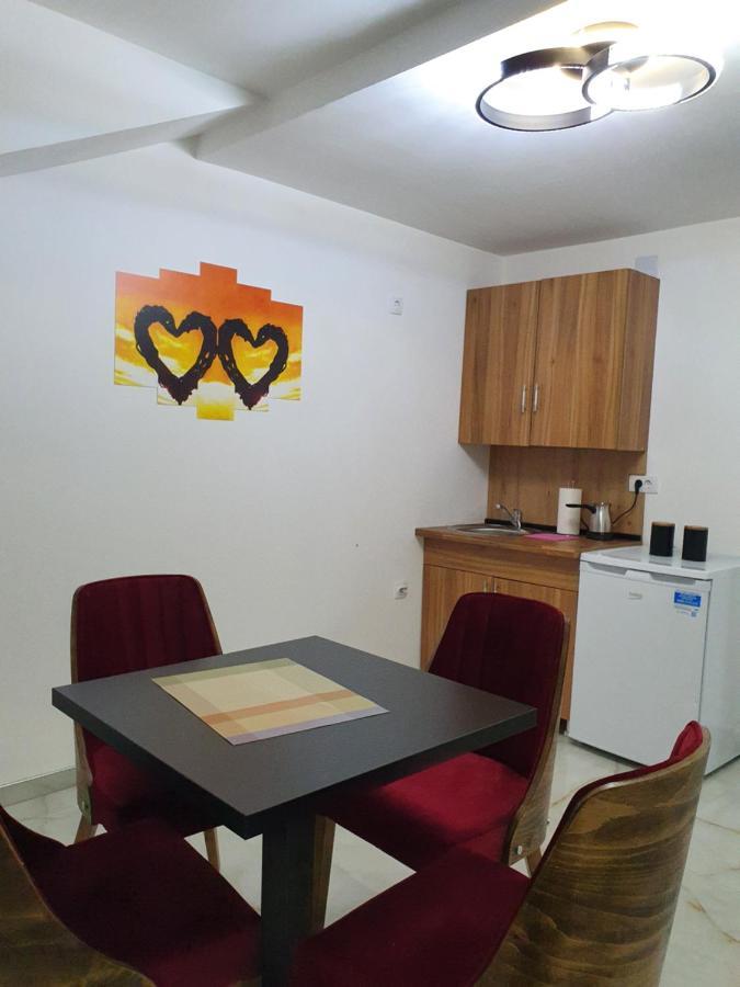 Apartmani Parice Novi Pazar Eksteriør bilde