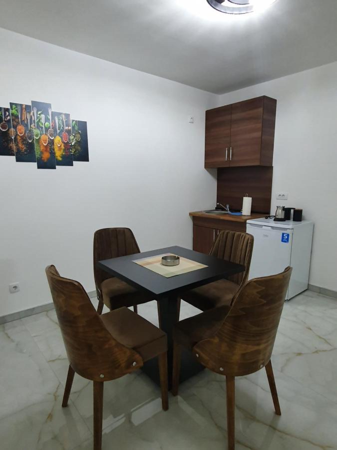 Apartmani Parice Novi Pazar Eksteriør bilde